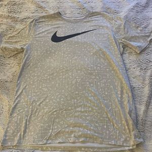 Nike Dri-Fit XL Tall Men’s T-Shirt